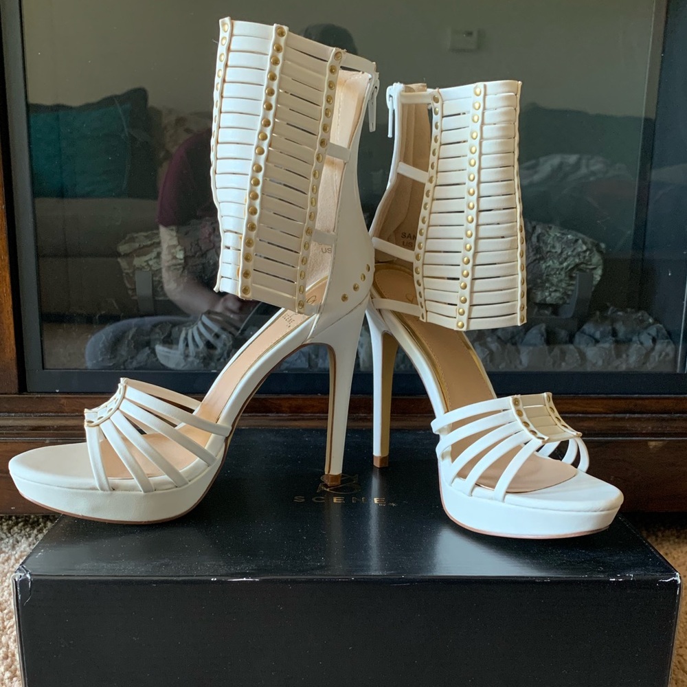New shoes never worn